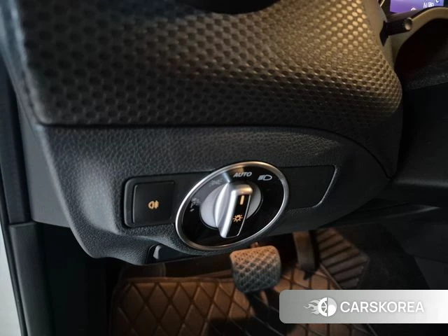 Mercedes-Benz A-Class W176 id 3937185 из Кореи 16