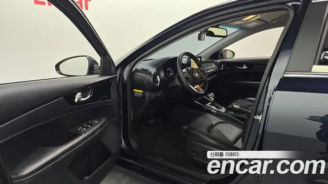 Kia Come New K3 id 2927566 из Кореи 20