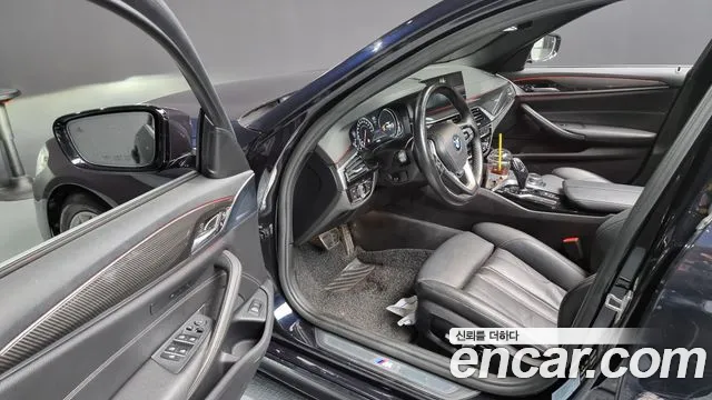 BMW 5 Series (G30) id 2850621 из Кореи 20