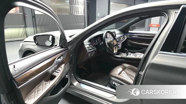 BMW 7 Series (G11) id 3879414 из Кореи 20