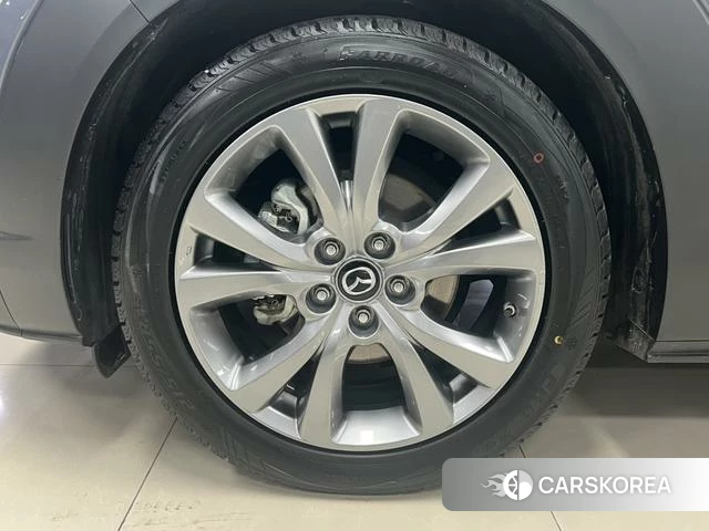 Mazda CX-30 id 4026804 из Китая 16