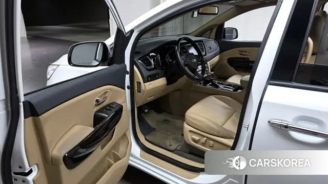 Kia The New Carnival id 2941415 из Кореи 20