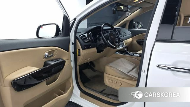 Kia The New Carnival id 4698170 из Кореи 20