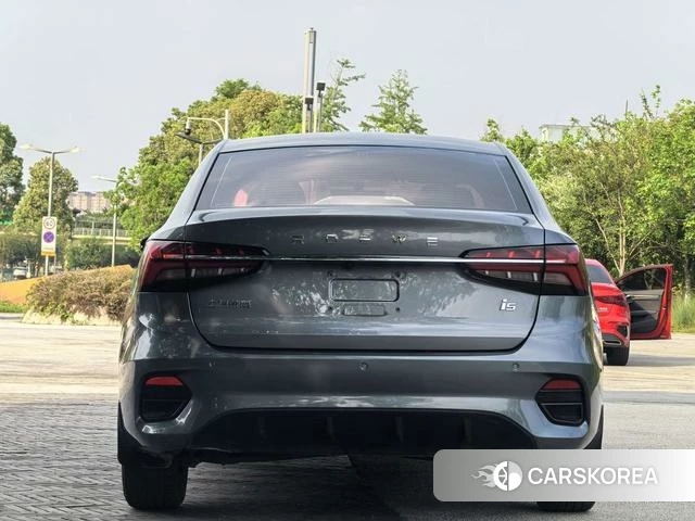 Roewe i5 id 4217468 из Китая 19