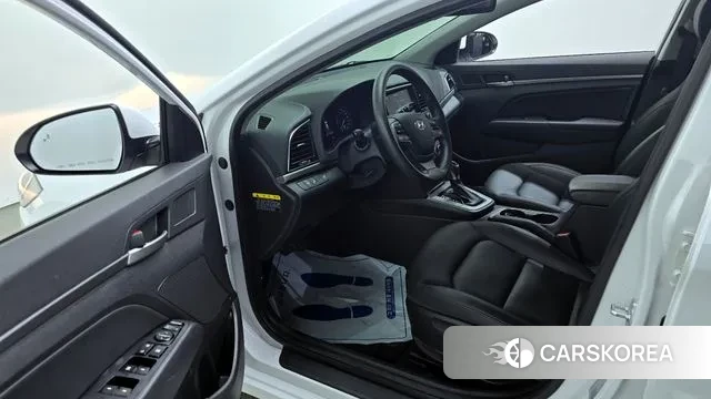 Hyundai Avante AD id 3418260 из Кореи 20