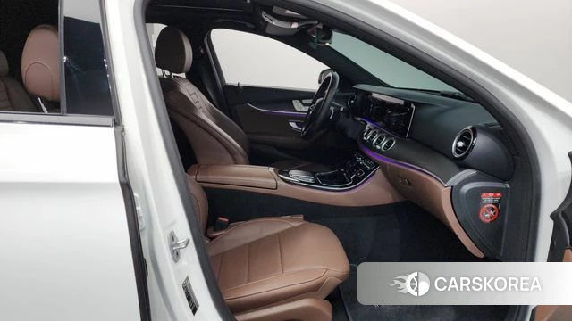 Mercedes-Benz E-Class W213 id 3812469 из Кореи 20