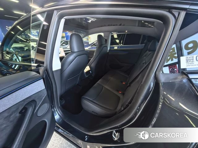 Tesla Model Y id 3920209 из Китая 10