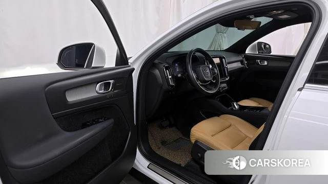 Volvo XC40 id 3860391 из Кореи 20