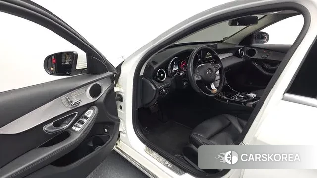 Mercedes-Benz C-Class W205 id 3692862 из Кореи 20