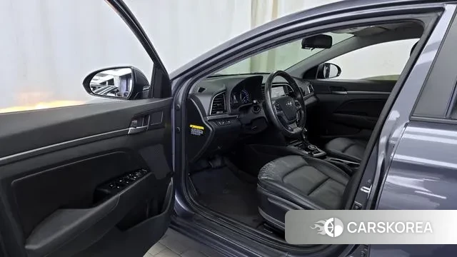 Hyundai Avante AD id 3737225 из Кореи 20