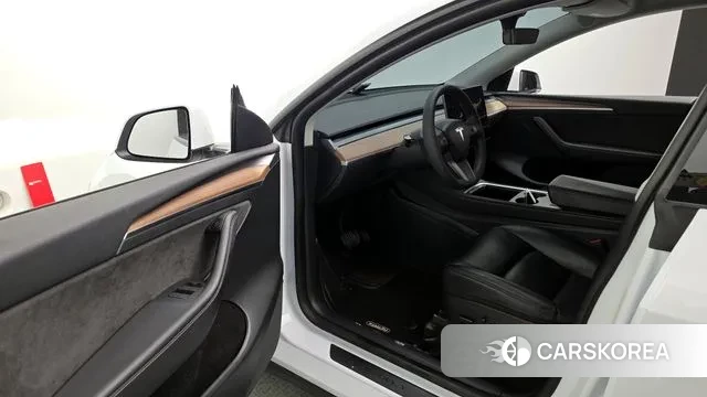 Tesla Model Y id 3342215 из Кореи 20