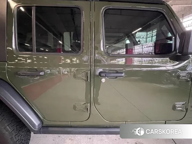 Jeep Wrangler (JL) id 3288593 из Кореи 17