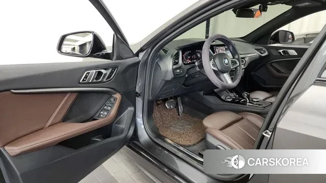 BMW 1 Series (F40) id 3106109 из Кореи 20