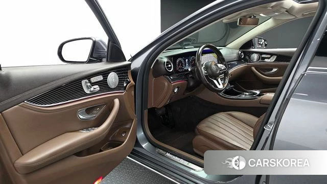 Mercedes-Benz E-Class W213 id 4284729 из Кореи 20