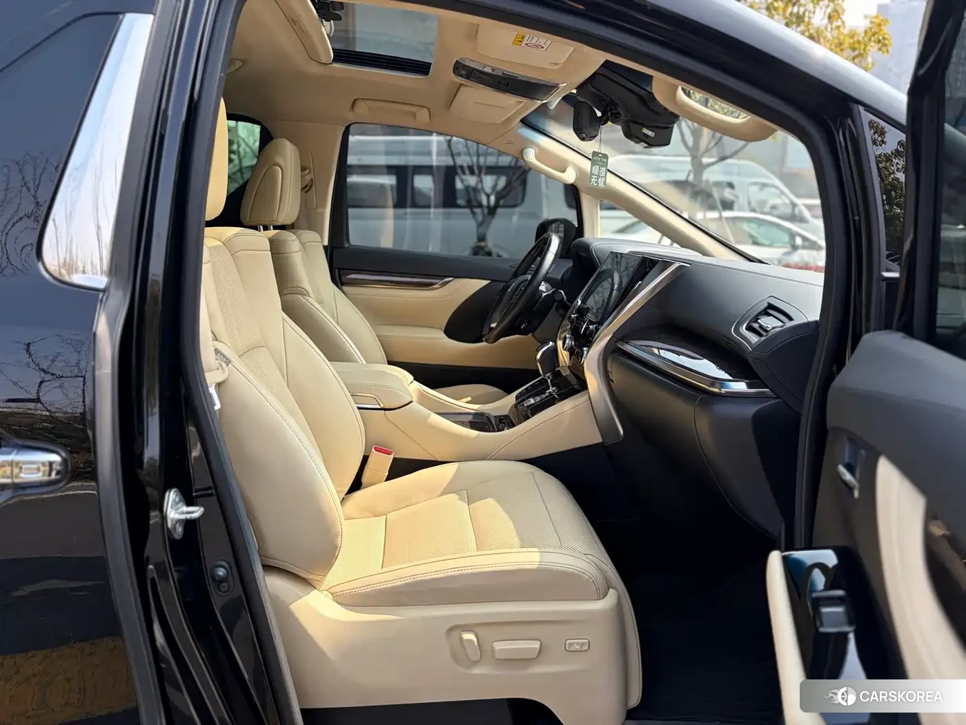 Toyota Elfa id 4685920 из Китая 17
