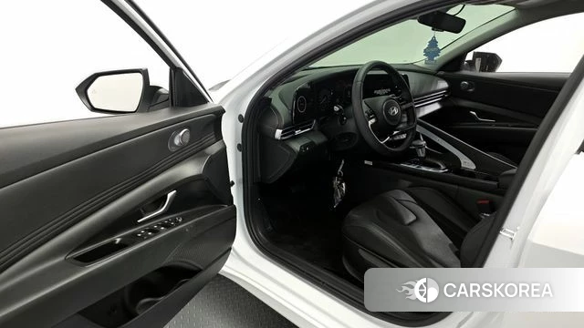 Hyundai The New Avante (CN7) id 3811407 из Кореи 20