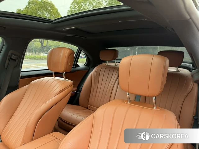 Mercedes-Benz S-class id 4260194 из Китая 22