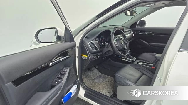 Kia Seltos id 4894965 из Кореи 30
