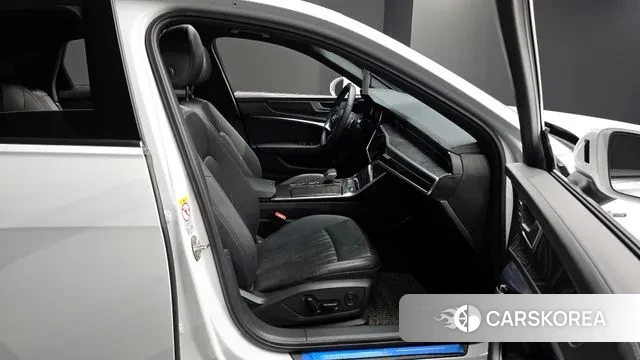 Audi A6 (C8) id 3649771 из Кореи 20