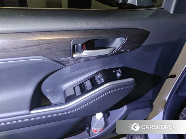 Toyota Highlander id 4394094 из Китая 21