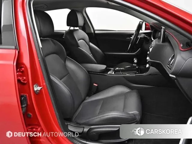 Kia Stinger id 3718709 из Кореи 20