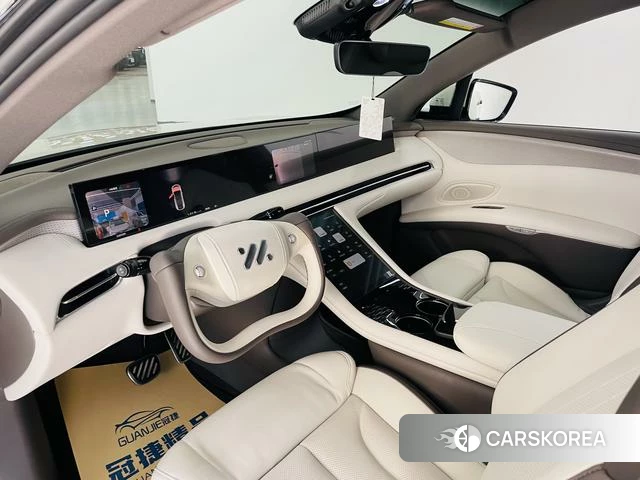 Zhiji Automobile Zhiji LS7 id 4198791 из Китая 22