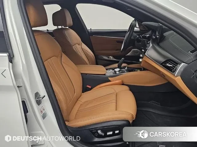 BMW 5 Series (G30) id 3745972 из Кореи 20