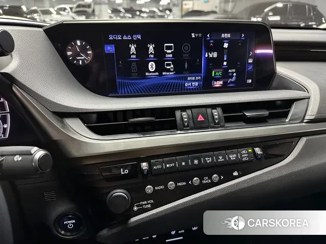 Lexus ES300h 7th generation id 3041497 из Кореи 19