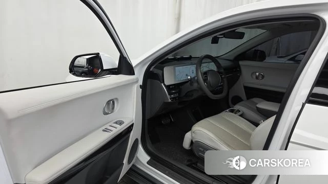 Hyundai Ionic 5 id 4608132 из Кореи 37
