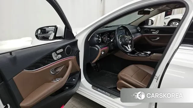 Mercedes-Benz E-Class W213 id 3676800 из Кореи 20