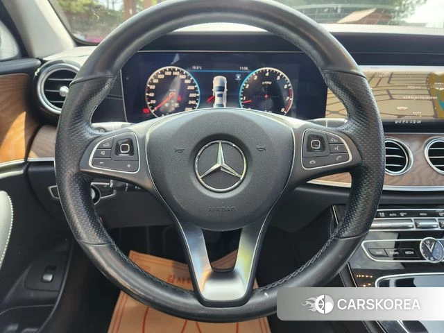 Mercedes-Benz E-Class W213 id 4204000 из Кореи 20