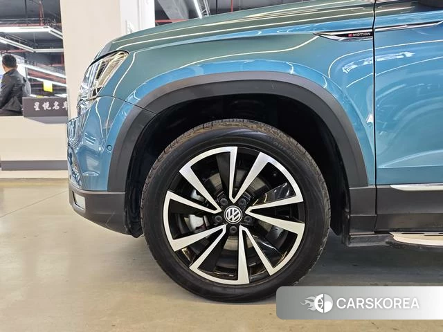 Volkswagen Tuyue id 4213752 из Китая 31