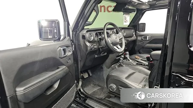 Jeep Wrangler (JL) id 3665018 из Кореи 21