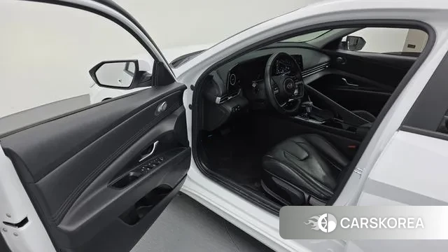 Hyundai Avante Hybrid (CN7) id 3395181 из Кореи 20