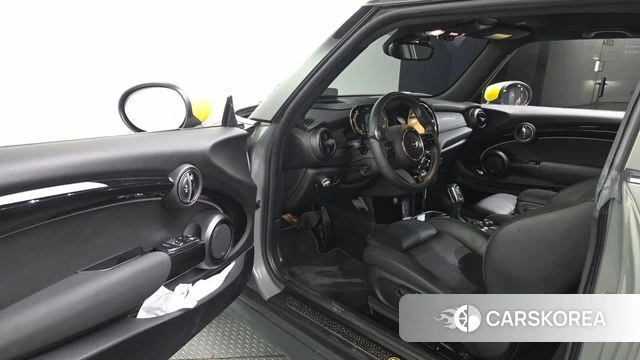 Mini Cooper Electric id 4650946 из Кореи 20