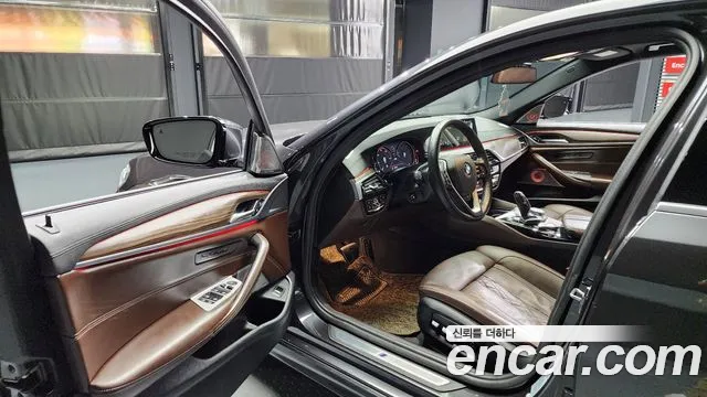 BMW 5 Series (G30) id 2700710 из Кореи 20