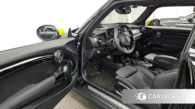 Mini Cooper Electric id 3679897 из Кореи 20