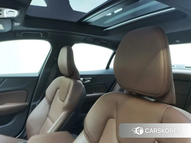 Volvo S60 id 4209173 из Китая 19