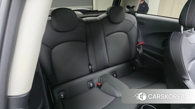 Mini Cooper id 4950732 из Кореи 31
