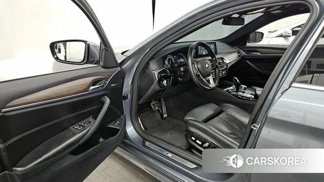 BMW 5 Series (G30) id 4233210 из Кореи 34