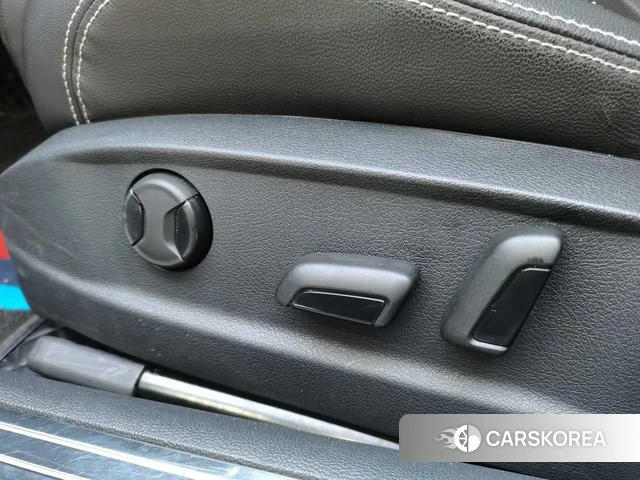 Volkswagen Magotan id 4290419 из Китая 15