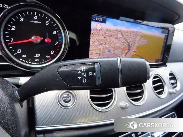 Mercedes-Benz E-Class W213 id 3076798 из Кореи 20