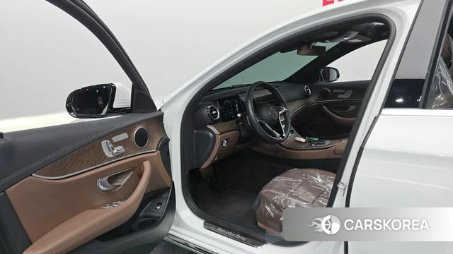 Mercedes-Benz E-Class W213 id 4444509 из Кореи 31