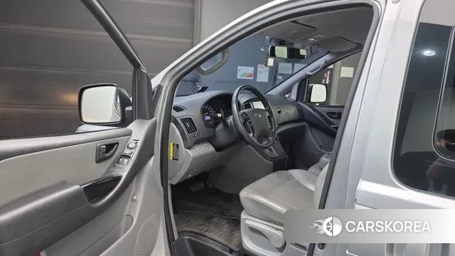 Hyundai The New Grand Starex id 3536256 из Кореи 20