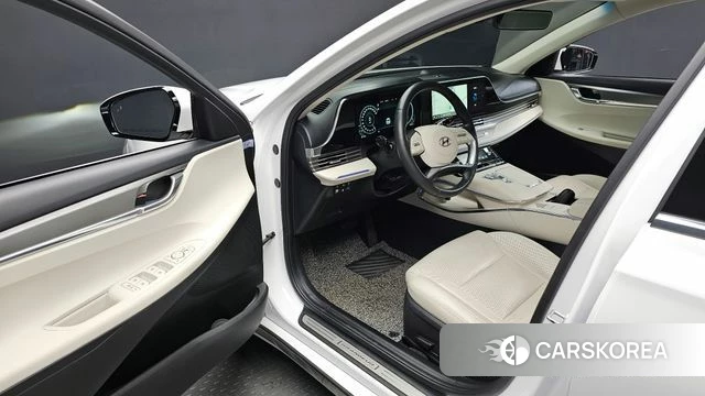 Hyundai The New Grandeur IG Hybrid id 4244364 из Кореи 32