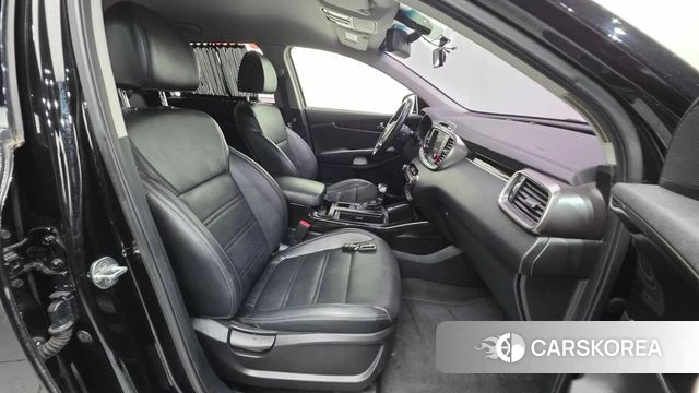 Kia The New Sorento id 4574471 из Кореи 32
