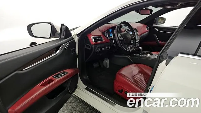 Maserati Ghibli id 2397945 из Кореи 20