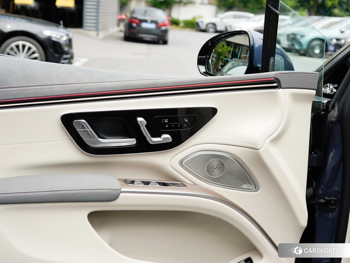Mercedes-Benz EQS id 4453826 из Китая 20