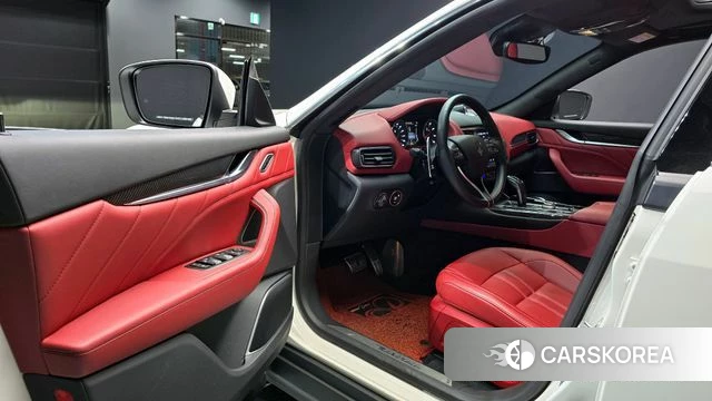 Maserati Levante id 4281973 из Кореи 30