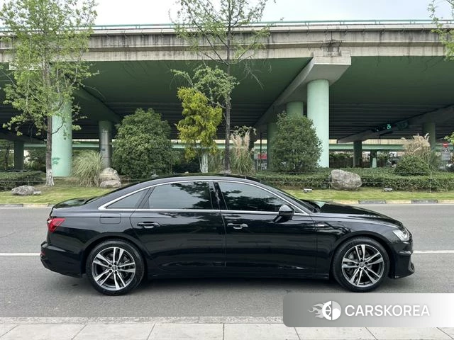 Audi A6L id 4278789 из Китая 24